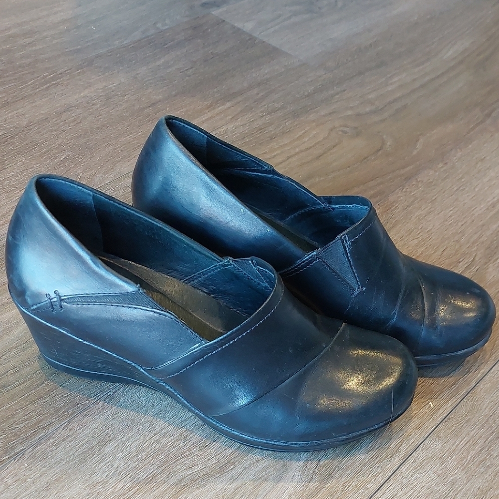 Women's Black Dansko Wedge Shoes